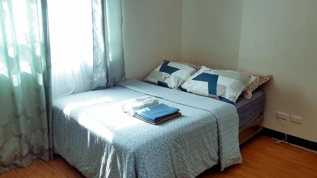 Keys 'N Places Holiday Rentals At Mesaverte Condo Cagayan de Oro Esterno foto